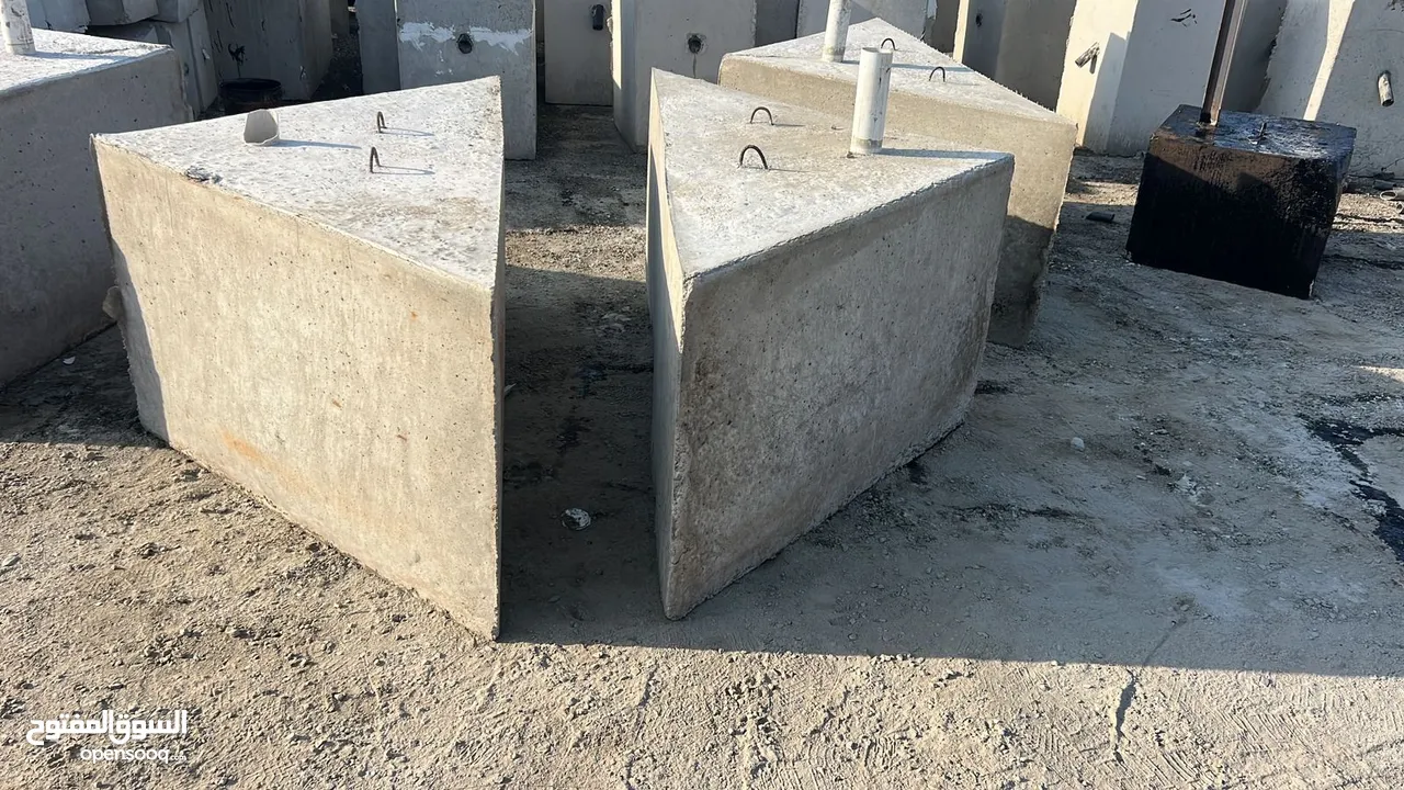 صبات سفتي  حواجز خرسانه جميع  المقاسات