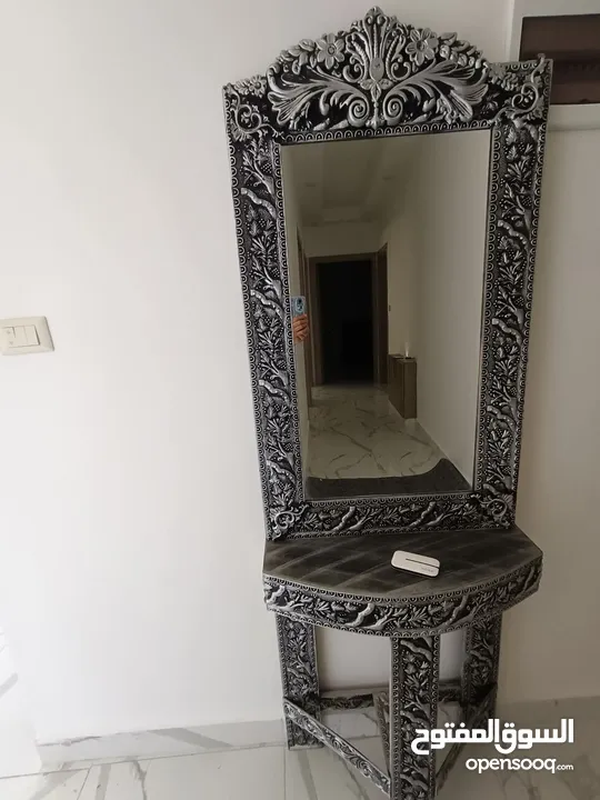 قنصل للبيع بحاله ممتازه