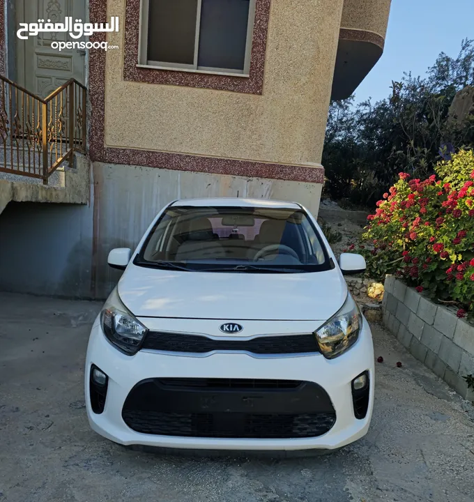 كيا مورنينغ موديل 2017 فحص نخب ، دهان شركة ، حساسات ، ماطور جديد وصيانة دورية ، خالية من الحوادث .