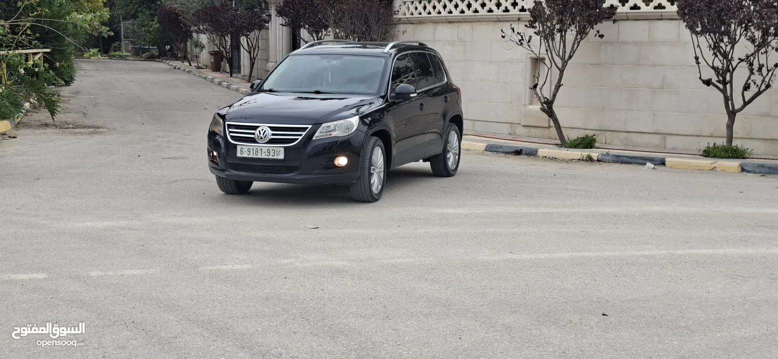 جيب تيجوان موديل 2010-اتومتيك-ماتور 2000تربوا -بنزين فل فل اضافات مع فتحة سقف بنوراما-فحص شركة ونخب