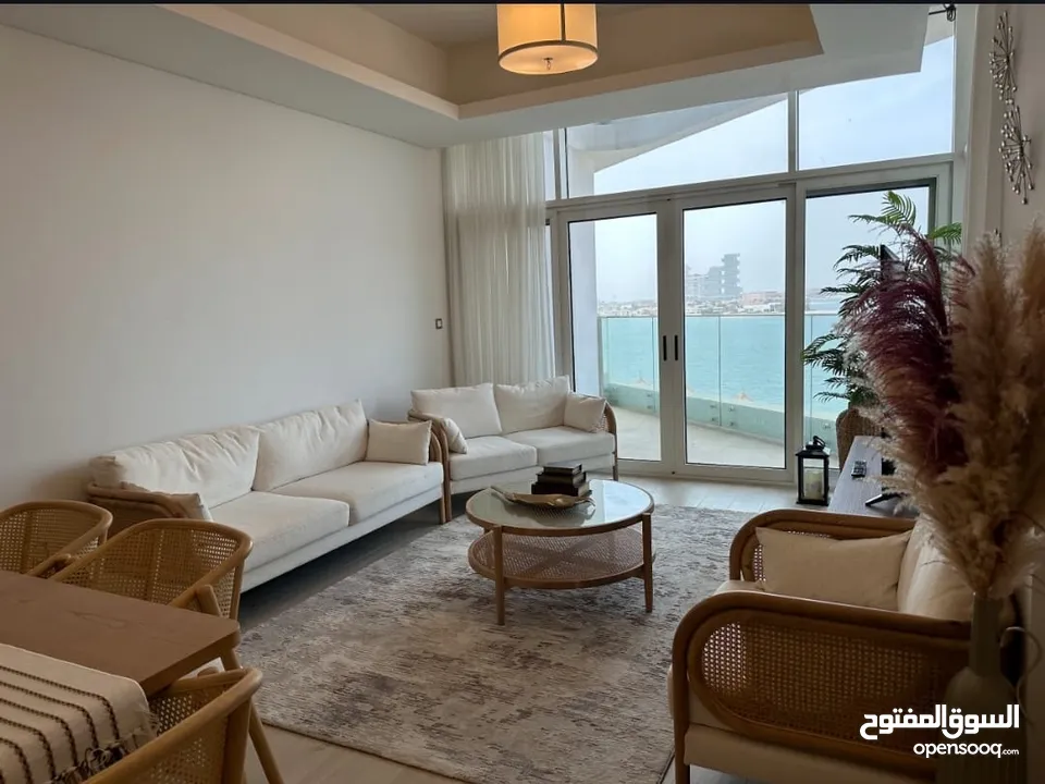 Azizi Mina Palm Jumeirah Move-In Ready Luxury 1BR Beachfront Apt for Sale