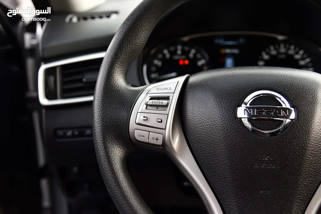 عرض العيد نيسان اكستريل بحالة الوكالة Nissan X-trail SV 2.5 2015