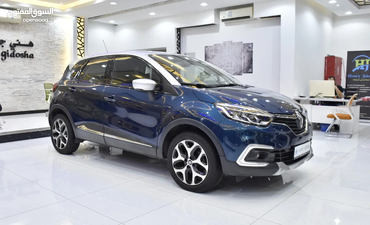 Renault Captur ( 2018 Model ) in Blue & White Color GCC Specs