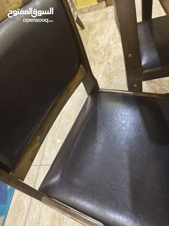 طقم كنب وطاولة سفرة للبيع