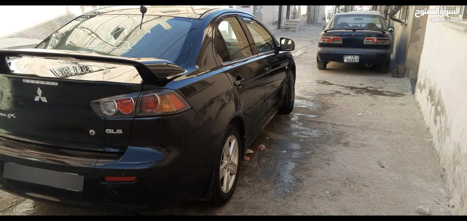 ميتسوبيشي فراشة Lancer EX