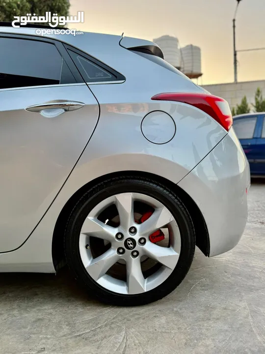 I30 فل الفل بصمة ليدات امامي وخلفي كراسي كهربا مع تدفئة