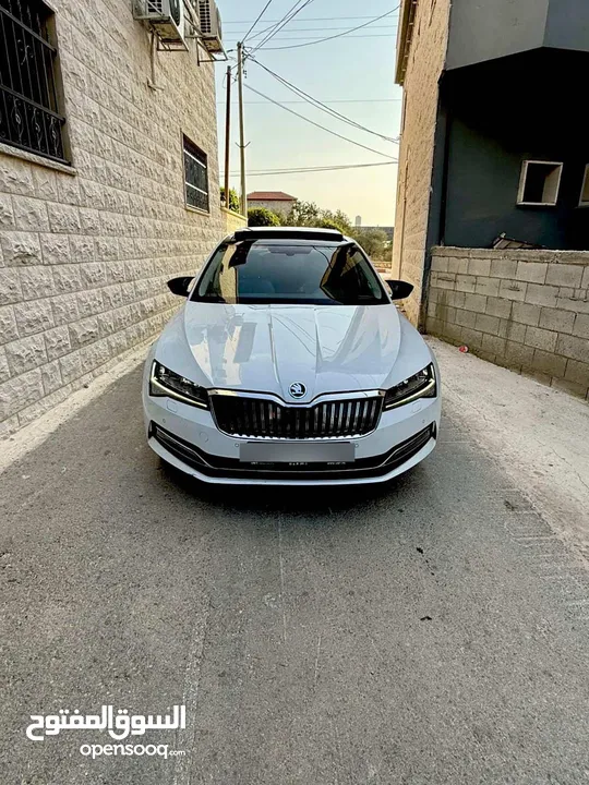 سكودا سوبير 2022 للبيع