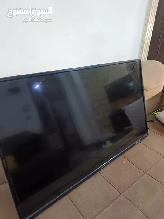 شاشه بحالة جيده جدا للبيع 42 بوصه