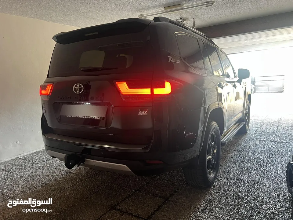 Land cruiser GR اعلى مواصفات