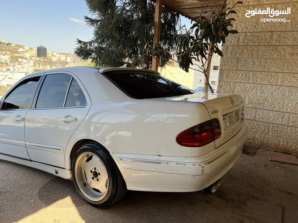 مرسيدس قرش ونص 2000 E270/220