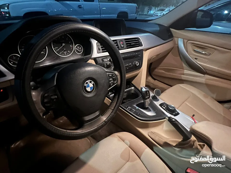 BMW 320i 2012 Sedan Executive