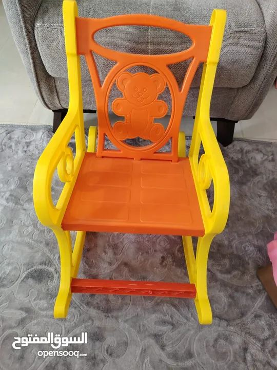 أدوات اطفال بحالة جيدة استعمال خفيف
