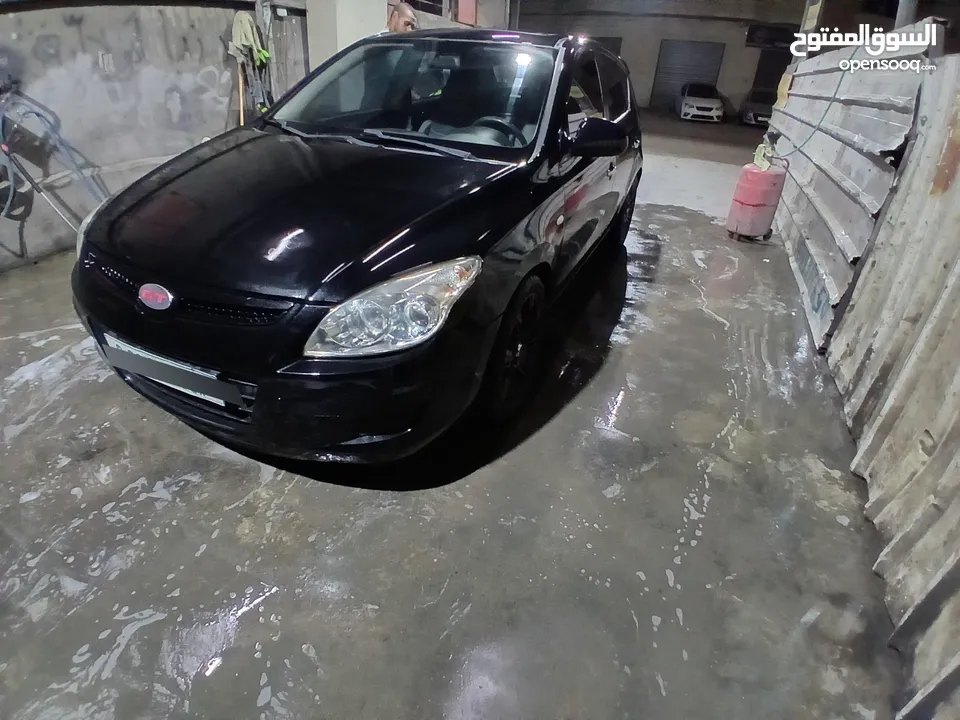 هونداي i30 بيت لحم  دهان جديد سياره فحص نظيف بصلاة ع النبي البيع بسبب التجديد فقط