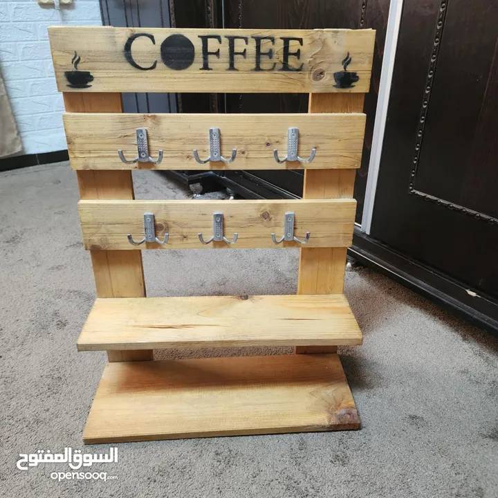 رف خشبي للمصابخ