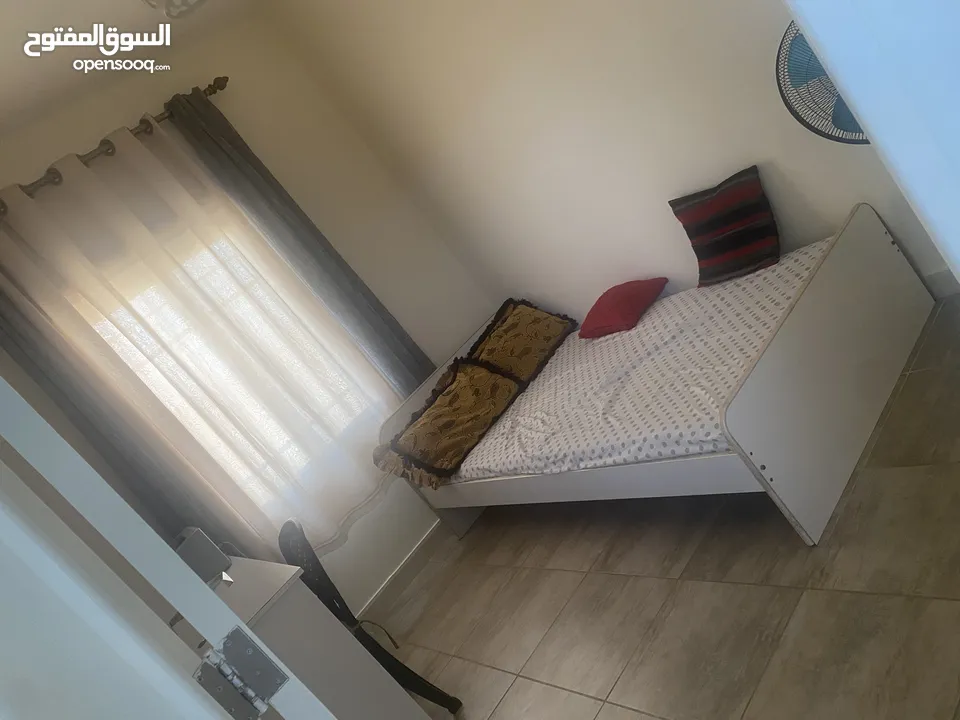 بيت مستقل للبيع منطقة هادئة ومريحة للسكن