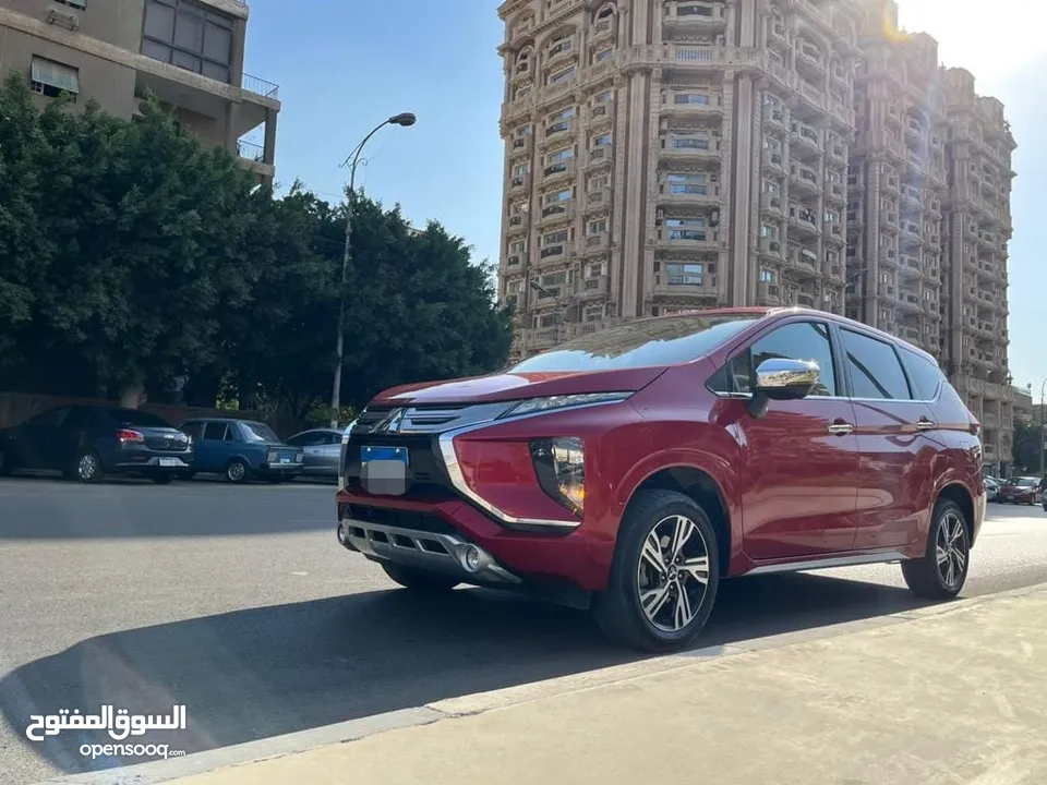 اكسباندر suv و 7 راكب توب لاين زيروو