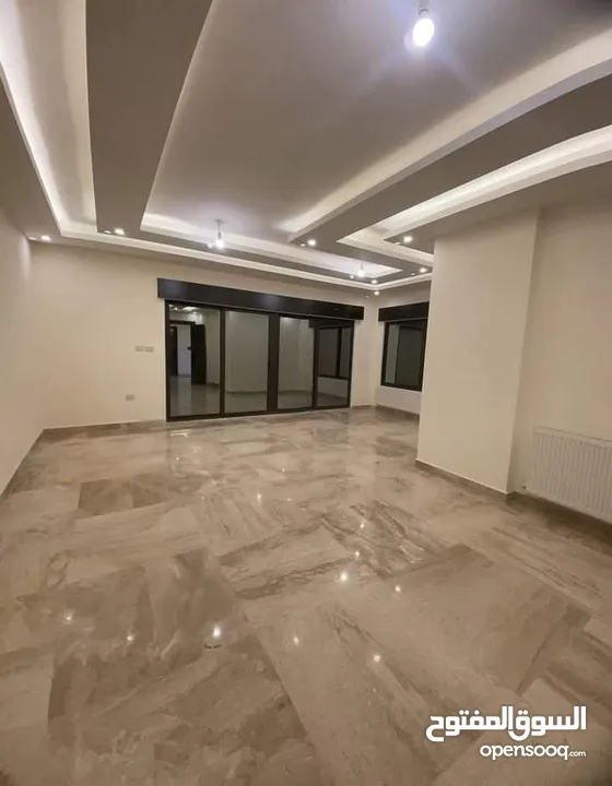 بديل الرخام وبديل الخشب وبديل الحجر وفاير بليس ورق جدران والشيبورد باركيه باربكيو جبسن بورد وادهان