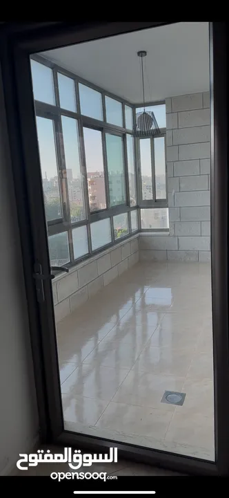 شقة للاجار البيرة شارع نابلس