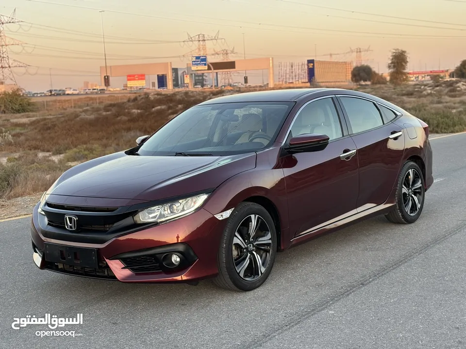 HONDA CIVIC GCC 2018 FREE ACCIDENT ORIGINAL PAINT LOW MILAGE EXCELLENT CONDITION