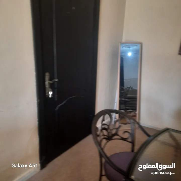 شقة للبيع شبه ارضي بأجمل مناطق ضاحية الرشيد