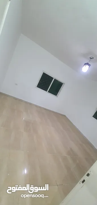 شقة سكنيه للايجار السنوي تشطيب ديلوكس