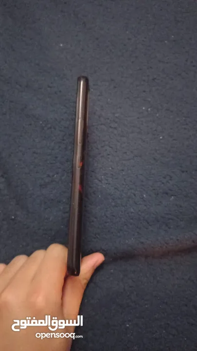 جهاز انفنكس هوت 11s جهاز مستعمل حالة الوكاله  لا يوجد فيه اي خدش أو كسر و لم يتم تصليحها أو فتحه