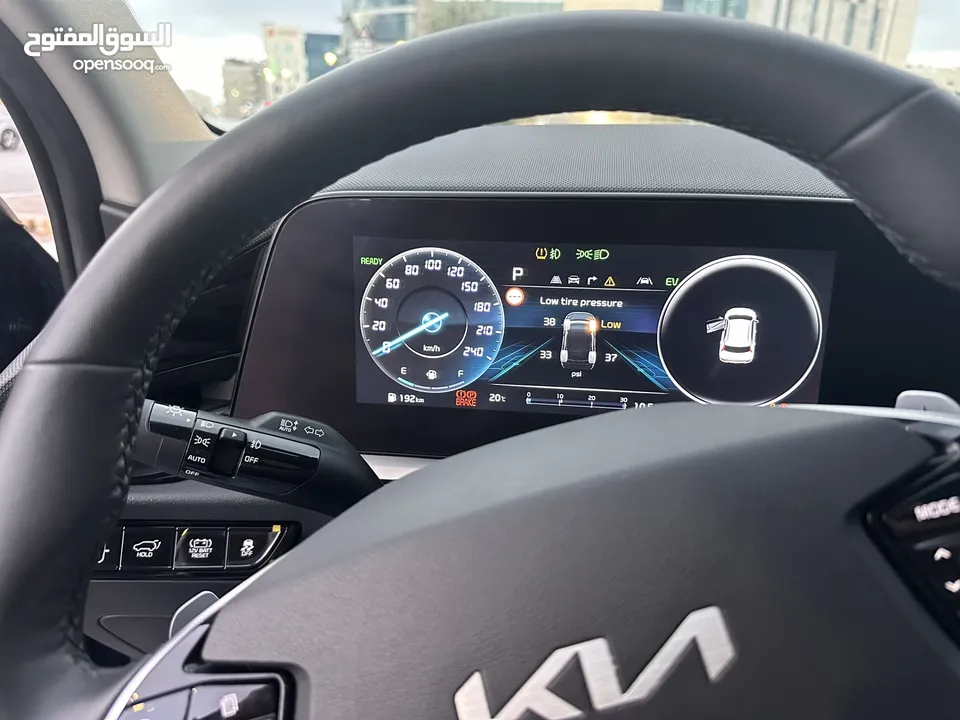 كيا نيرو 2023