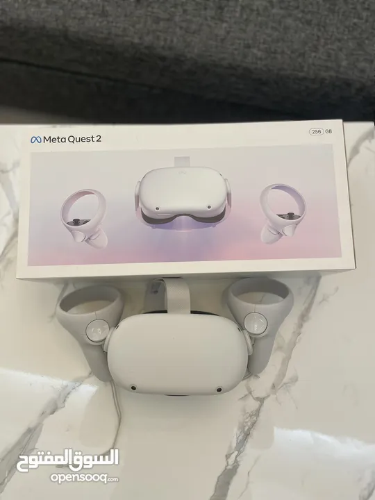 Oculus quest 2(VR headset)