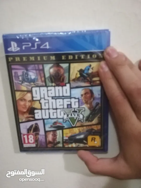 للبيع gta v نسخة ps4 جديد New