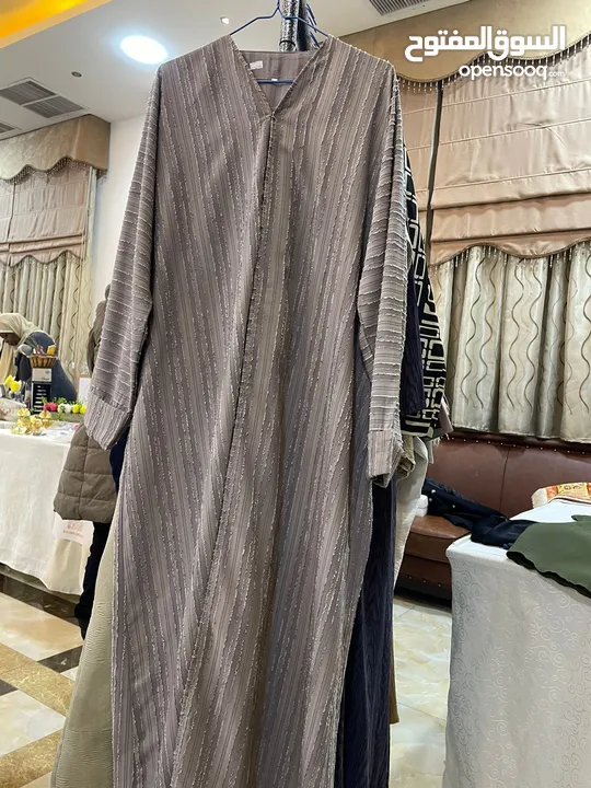 عبايات صيفية بأسعار منافسة