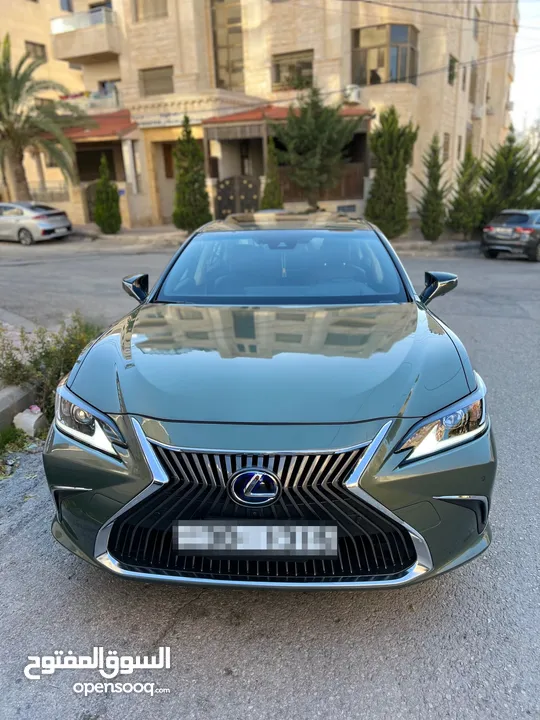 لكزس ES300 Luxury فل اضافات خمس كامرات