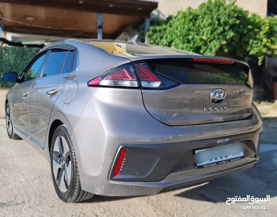 ايونيك 2022