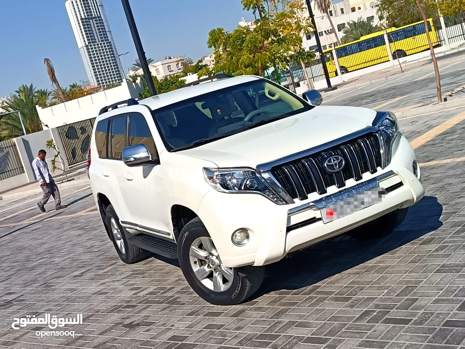 TOYOTA PRADO TX.L 2015 2.7L MID OPTION 7 SEATER SUV IN EXCELLENT CONDITION FOR SALE