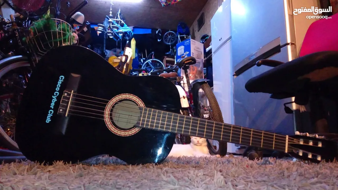 جيتار كلاسيكي ارماندو guitar classical armando American c941 شبه جديد اوتار جديدة