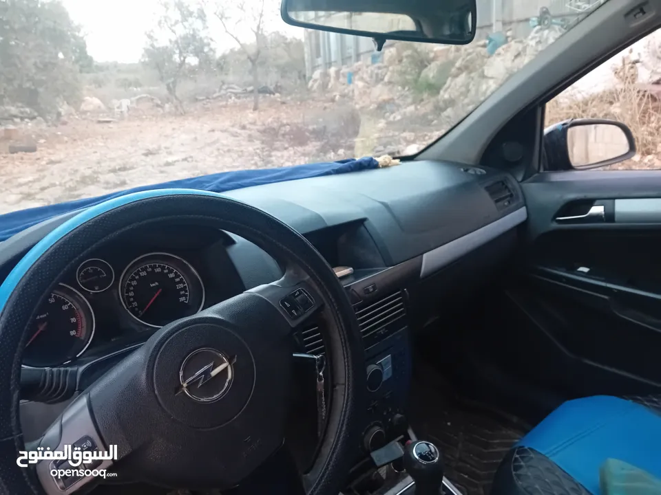 اوبل استرا H