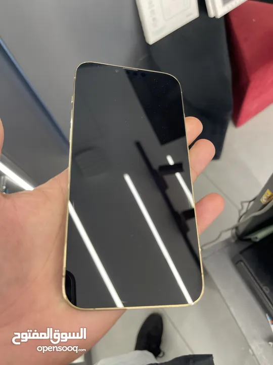 Iphone 13 pro max 256gb used  ايفون 13 برو ماكس 256 جيجا بطاريات بالتسعين