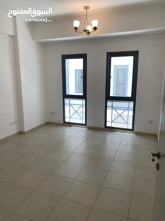 3 Bedrooms Apartment for Sale in Qurum REF:921R