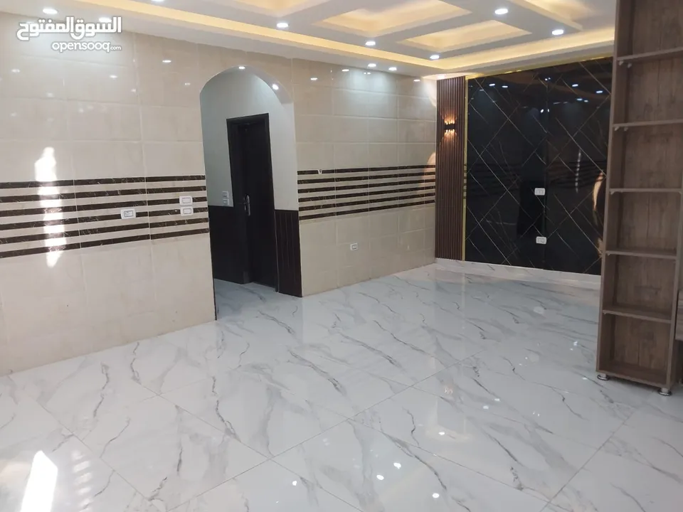 شققة لبيع  بورسلان نخب اول مقاس كبير 60*120