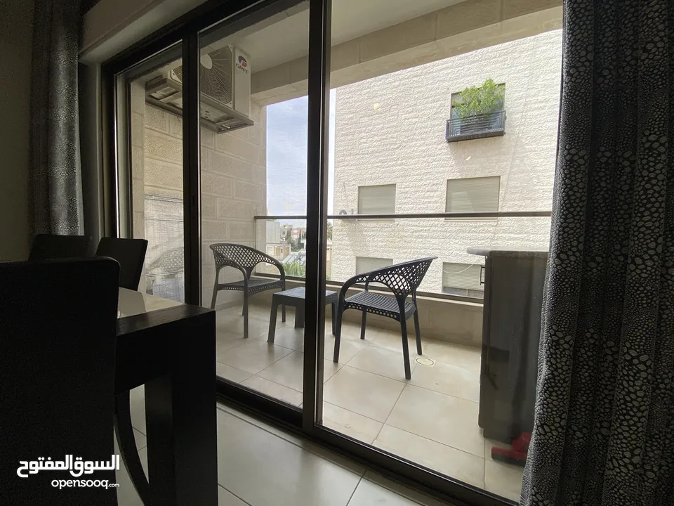 شقة فخمة مفروشة كامل للإيجار-طابق ثاني-110م-الصويفية- 3 دقايق من Swefieh village