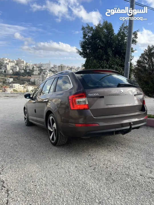 سكودا اوكتافيا لورينت كلمنت 2016