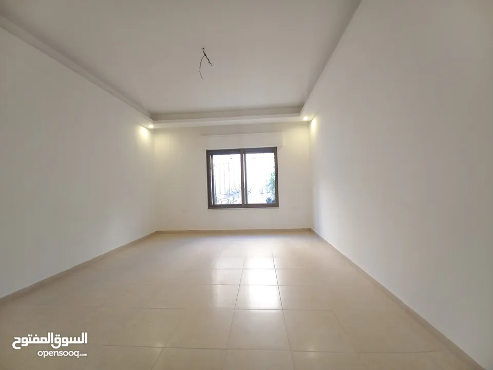 شقة غير مفروشة للإيجار في دير غبار  ( Property 35234 )-175064311