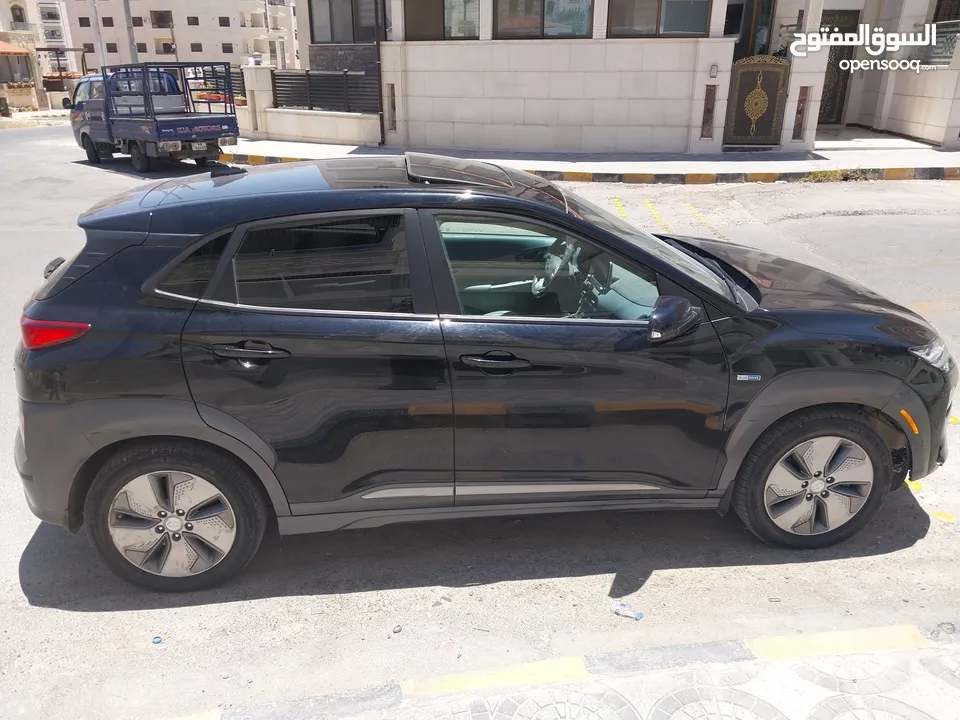 هيونداي كونا premium اعلا صنف فحص كامل بطارية كبيرة  بسعر مميز