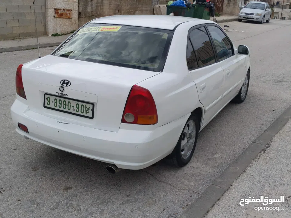 هواندي فيرنا 2004