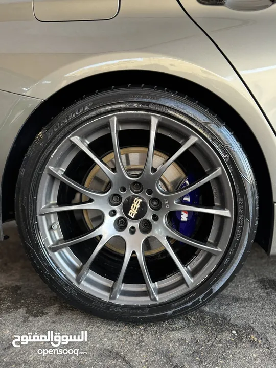 BMW 330e Plug in 2017  Body kit M3  320HP  Original