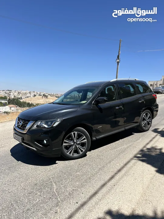 Nissan Pathfinder SV Hybrid  2020