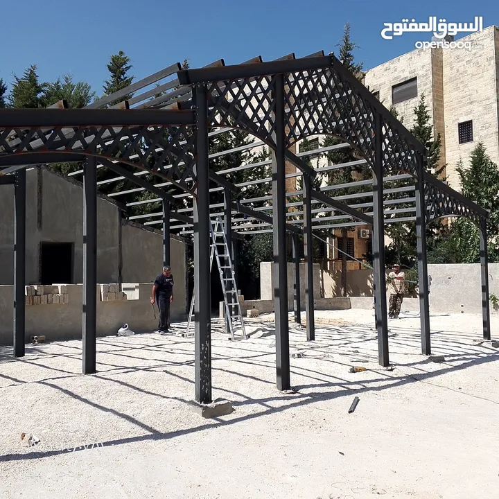 هنجر مطعم او كافيه او منزل)  Structural steel  للبيع .جديد ، لم يستعمل .. H ,90 kilograms ل  وزن كل