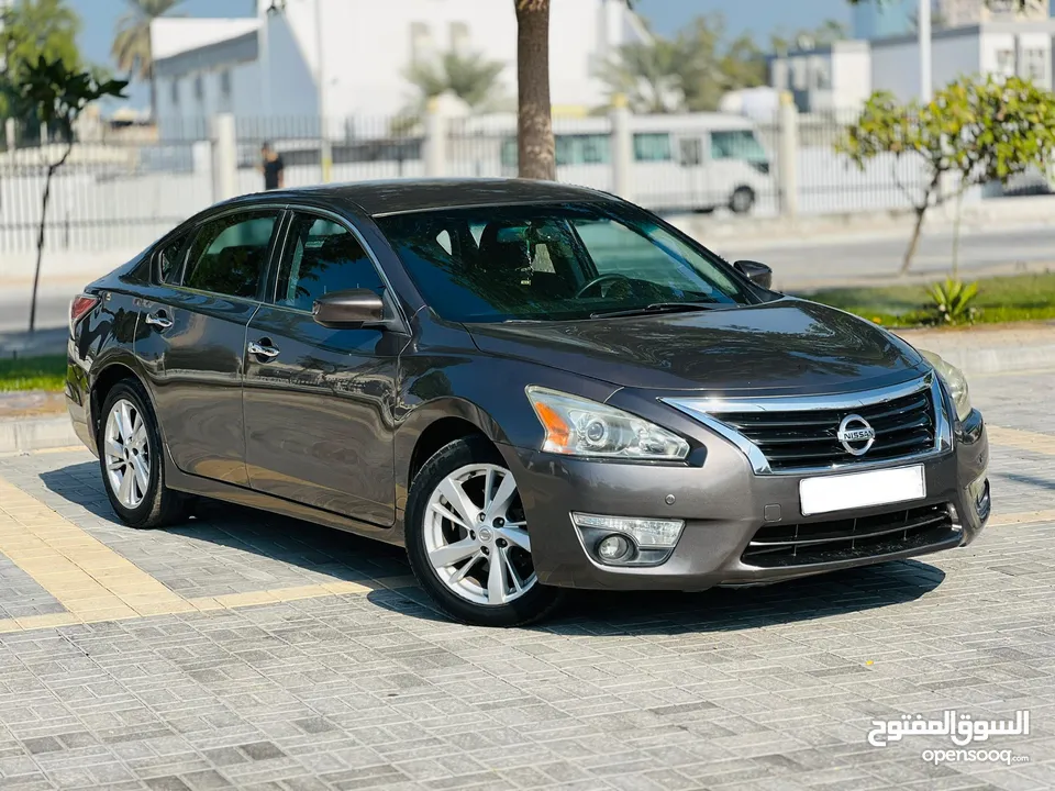 Nissan Altima SV 2014 Model/Full Option  for sale