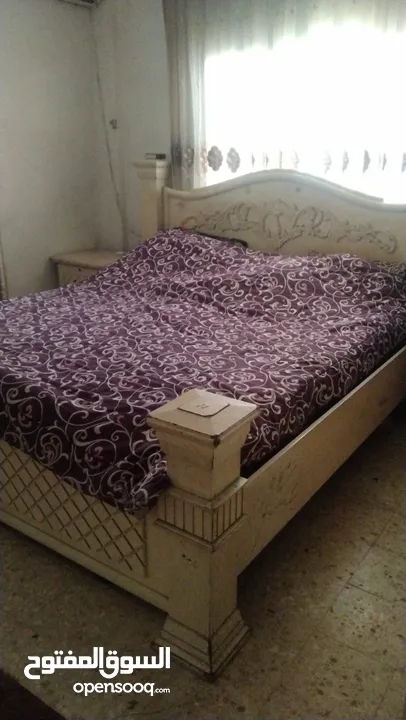 غرفة نوم وطقم مورس وطقم كنب للبيع