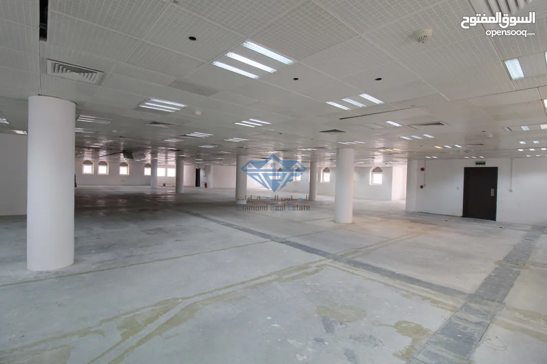 #REF911 468sqm Office Space Available for Rent in Madinat Qaboos