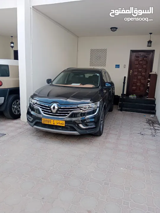 رينو كوليوس دفع رباعي 2019 فخمة قمة في النظافة وكالة عمان - المالك الثاني Renault koleos